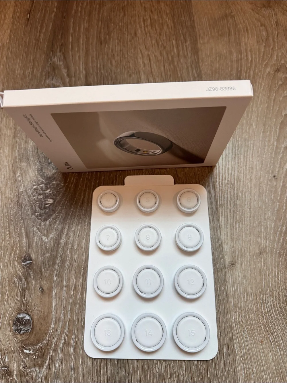Oura Ring 4 Sizing Kit — White Sizing Set excellent condition